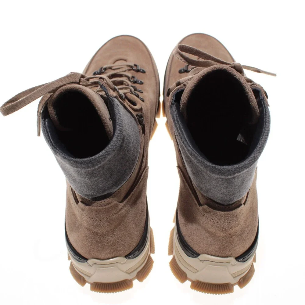 Di Bianco NWB Lace Up Boots Size 11 in Brown Suede Made in Italy